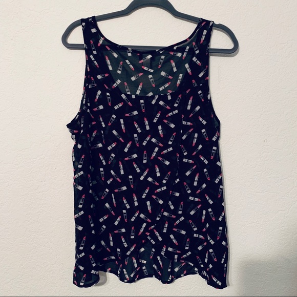 Torrid Lipstick Print Sleeveless top sz 0 - Picture 4 of 7